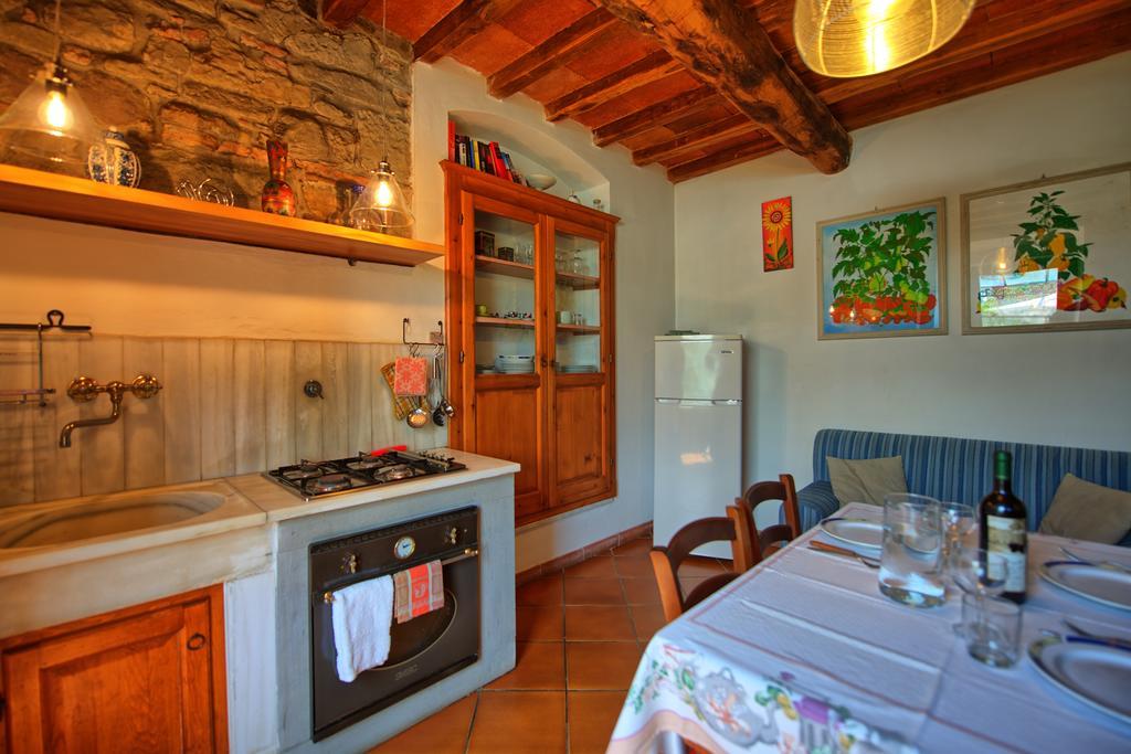 Villa Panzalla By Posarellivillas Santo Stefano A Tizzano Bagian luar foto