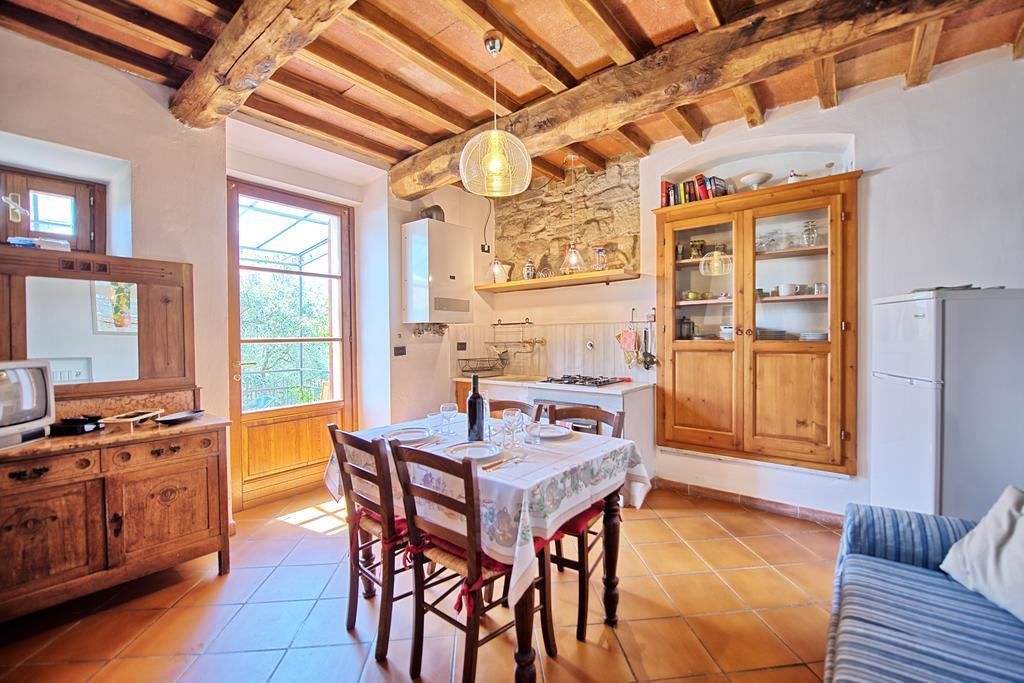 Villa Panzalla By Posarellivillas Santo Stefano A Tizzano Bagian luar foto
